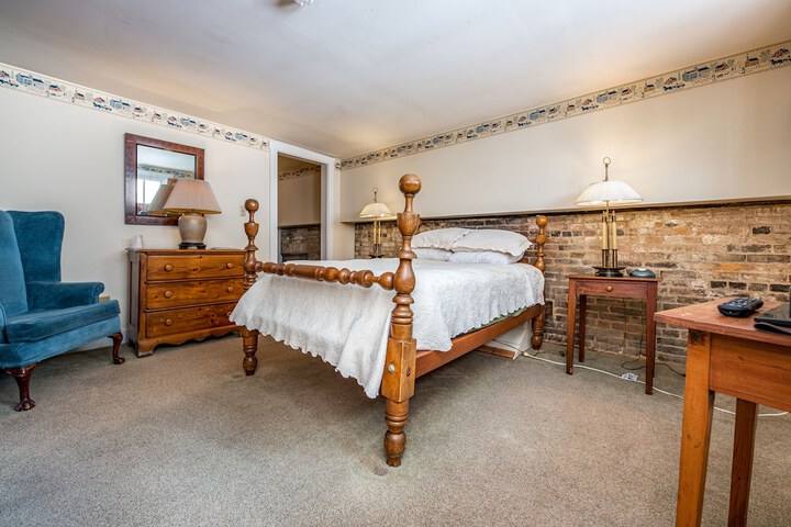 Cedar Creek Guest Room Double Bed (5 of 43)
