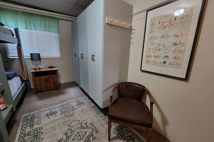 Room 13 of 46