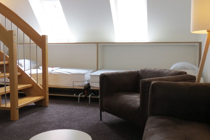 Room 53 of 125