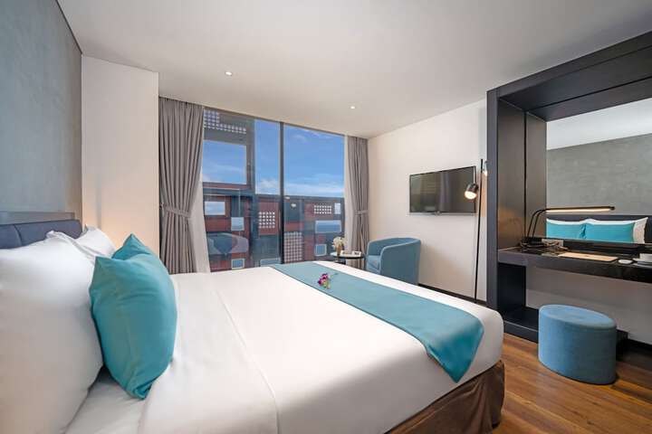 Room 20 of 80