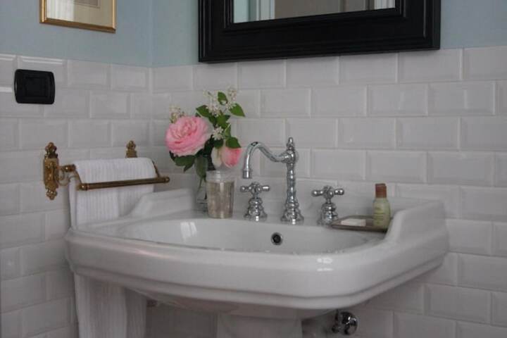 Bath Interior