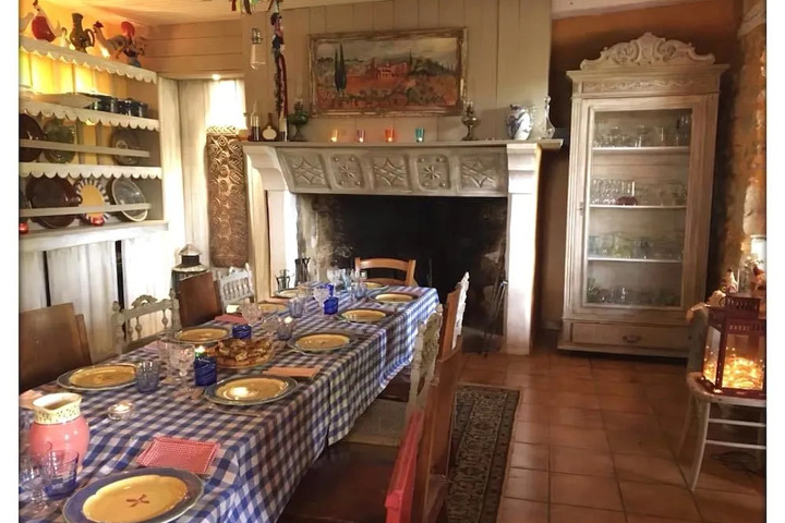 Dining 13 of 13