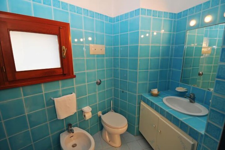 Bathroom Interior Photo