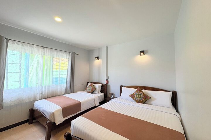 Room 92 of 211
