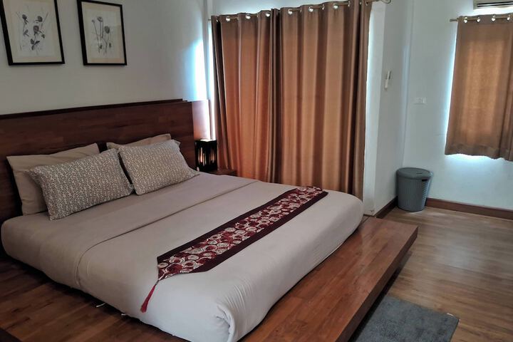 Room 18 of 81