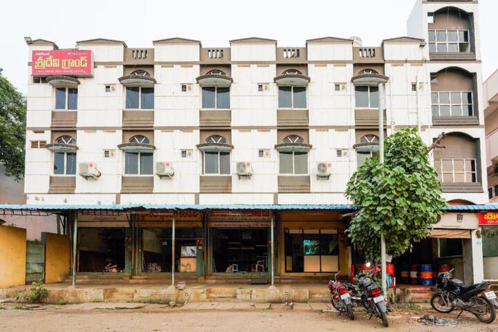 Hotel O SRIDEVI GRAND