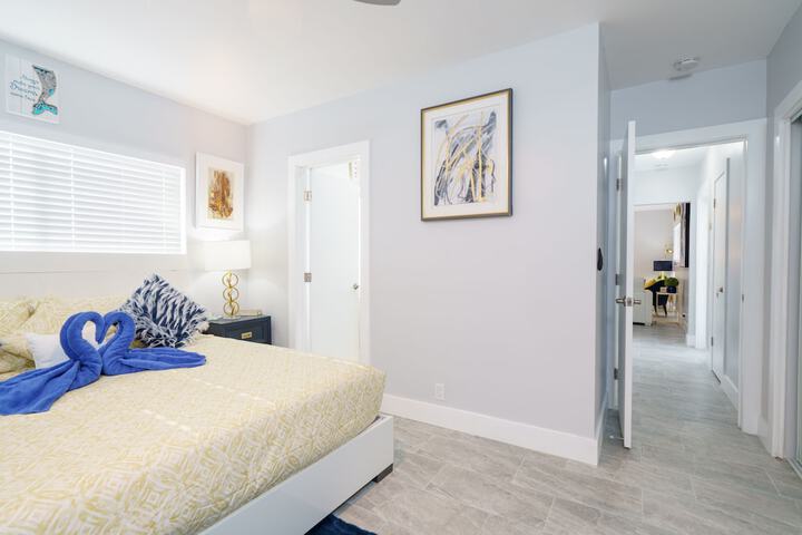 Room 40 of 129