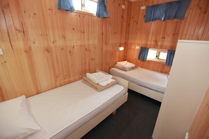 Room 17 of 45