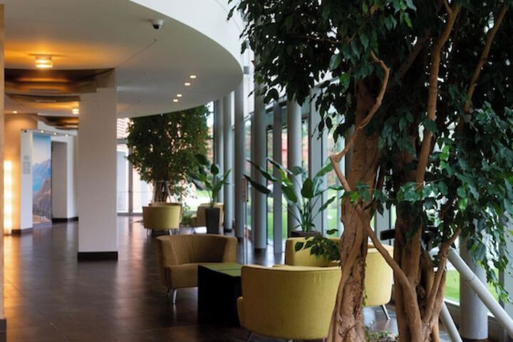 Hotel Interior 4 of 132