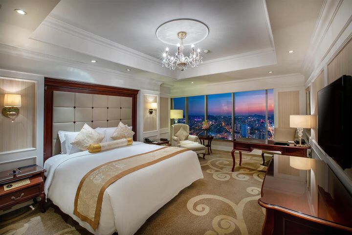 Room 64 of 378