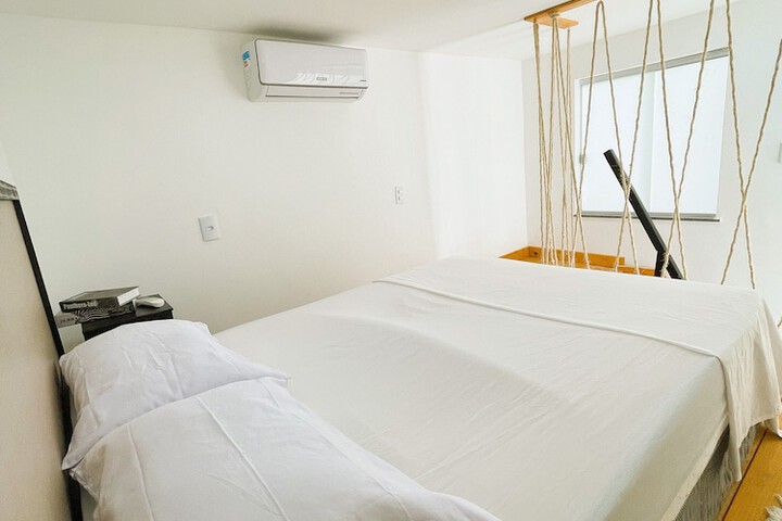 Room 4 of 59