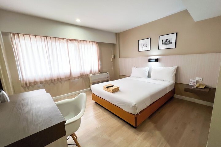 Room 17 of 41