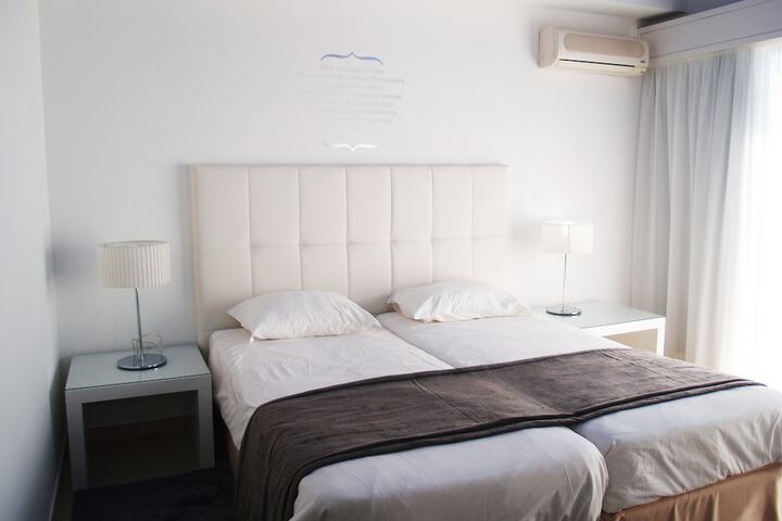 Room 44 of 112