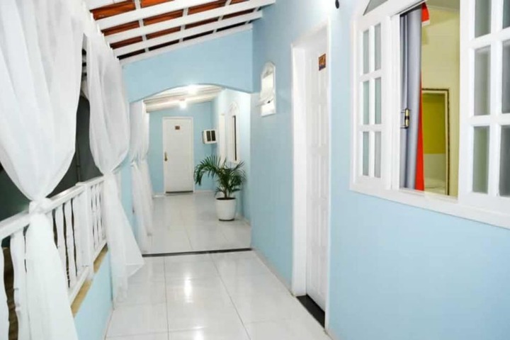 Ballroom/Hall 18 of 25