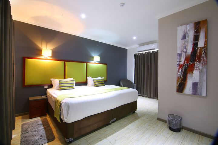 Room 20 of 113