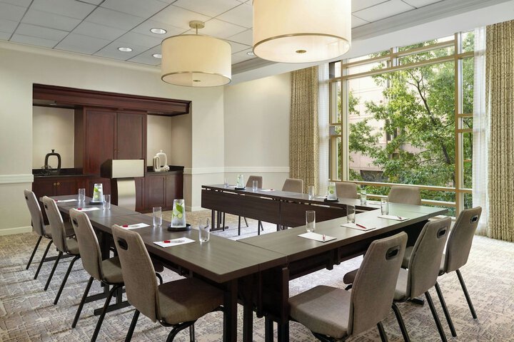 Meeting facility