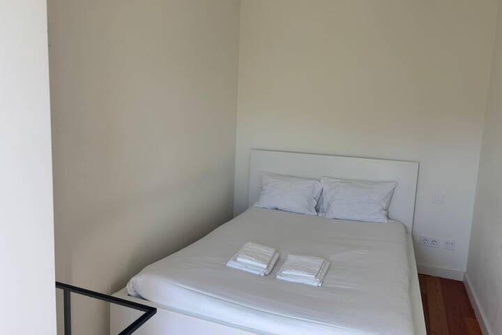 Room 63 of 287