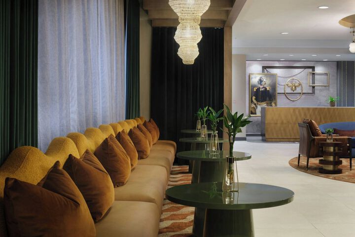 Guest Lobby