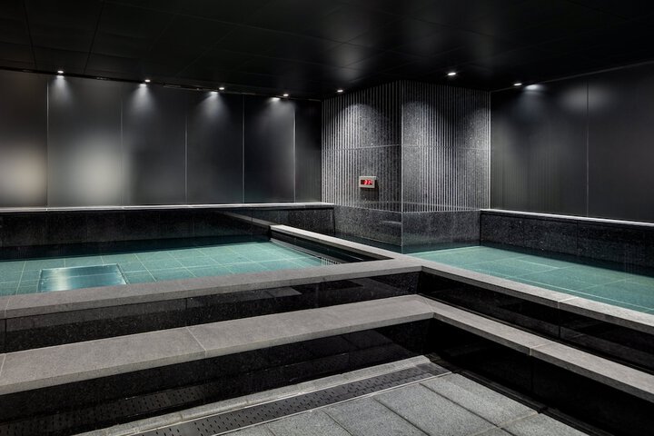 Spa 13 of 27