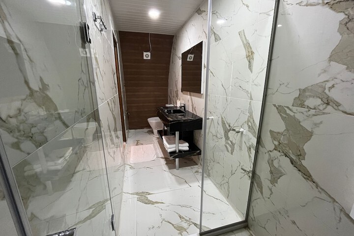 Room 45 of 85