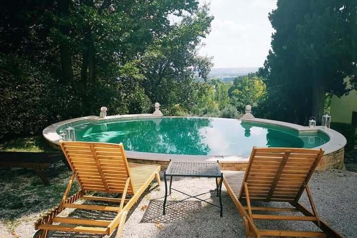 Pool 48 of 74