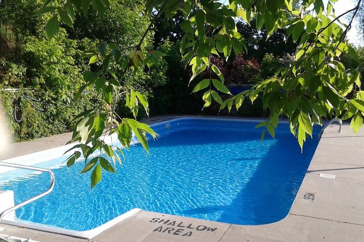 Photo of Villa Nova Motel Resort Pool