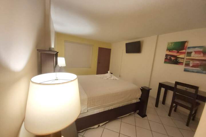 Room 27 of 37