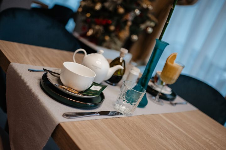 Dining 70 of 79
