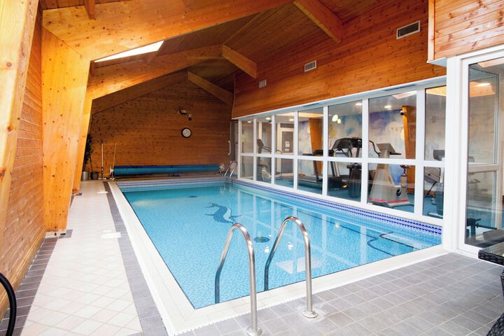 Pool 11 of 22