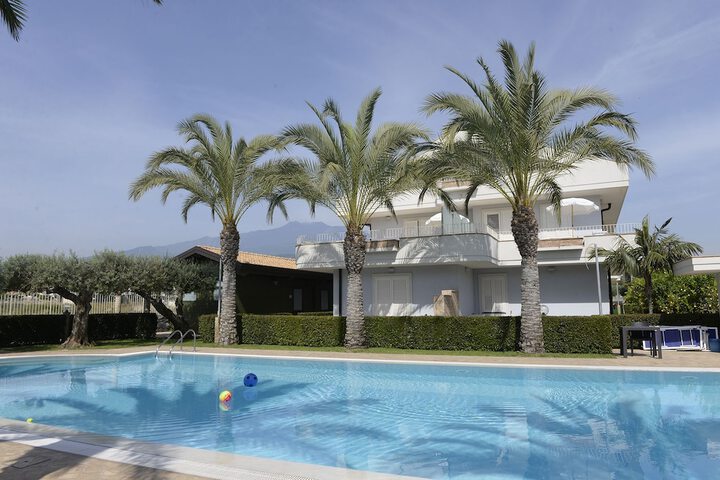 Pools & Facilities