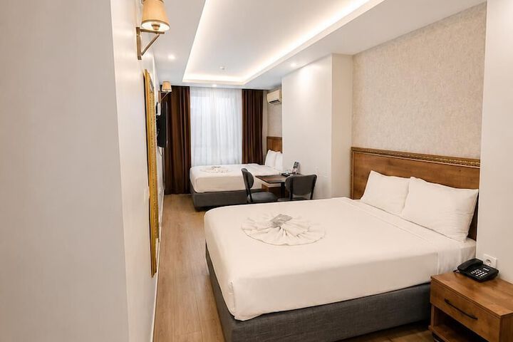 Room 21 of 64