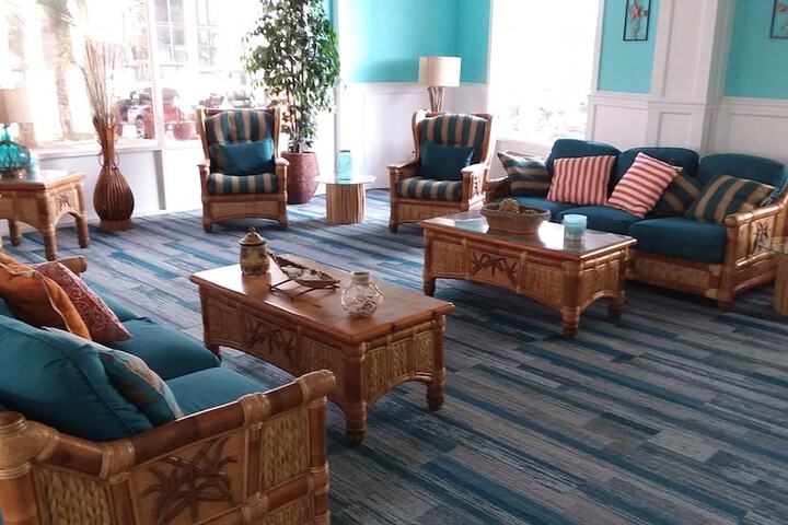 Hotel Lobby