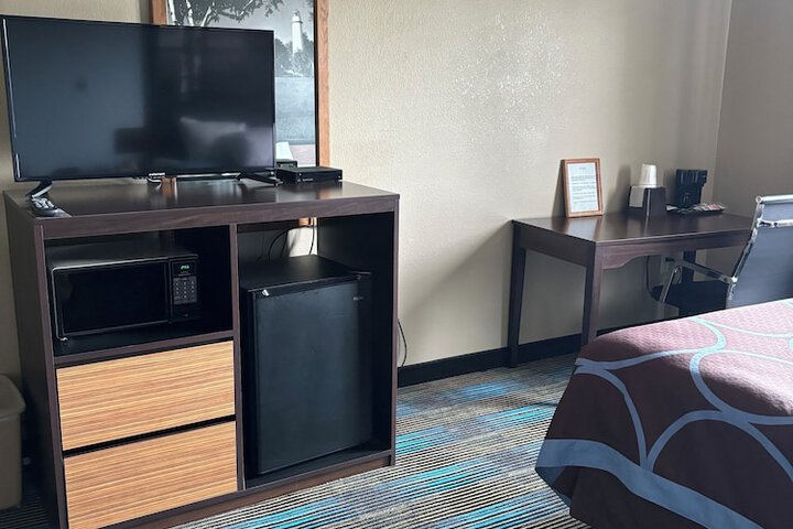 Room 18 of 57