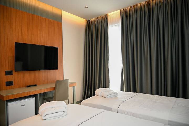 Room 11 of 207
