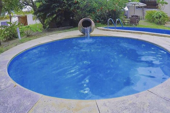 Hotel Pool