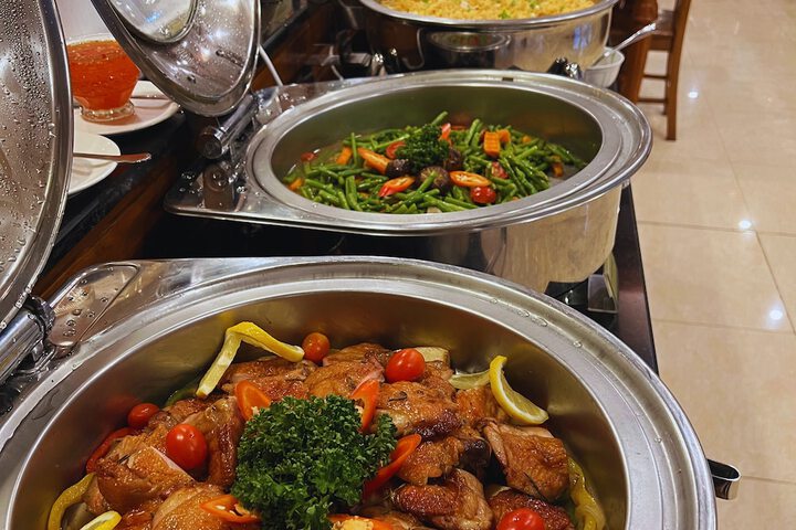 Dining 52 of 73