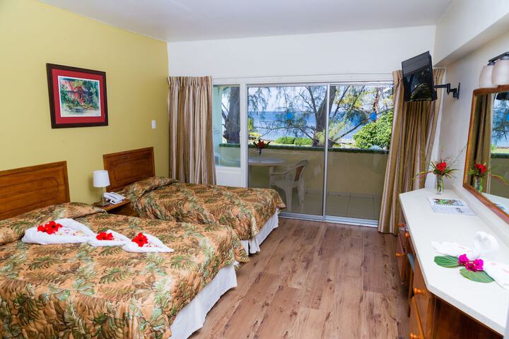 Room 6 of 32
