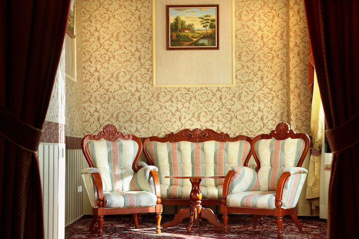 Room 35 of 62
