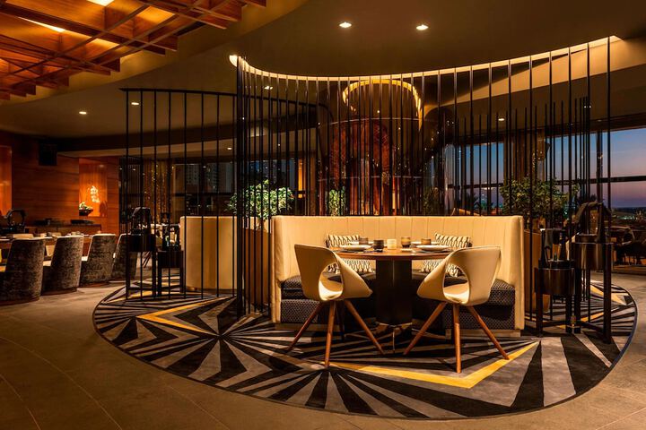 Dining 206 of 334