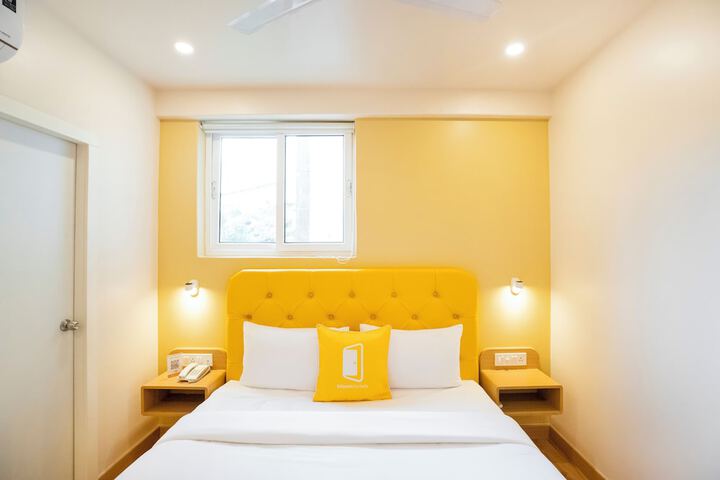 Room 12 of 33