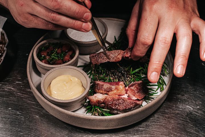 Dining 79 of 103