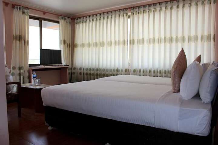 Room 7 of 61