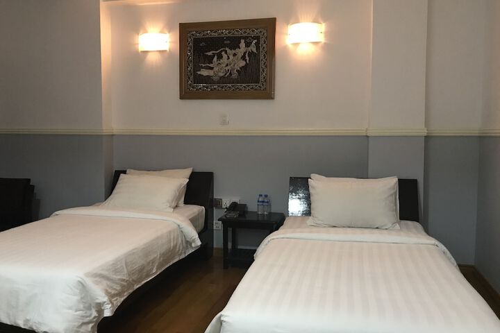 Room 18 of 41