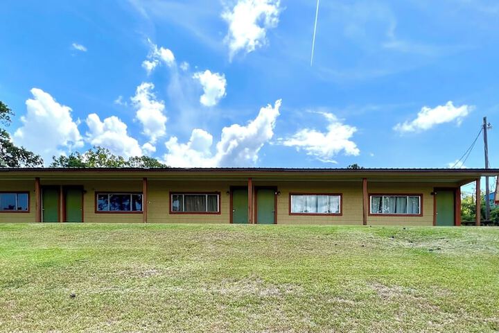 Image of Indian Creek Lodge
