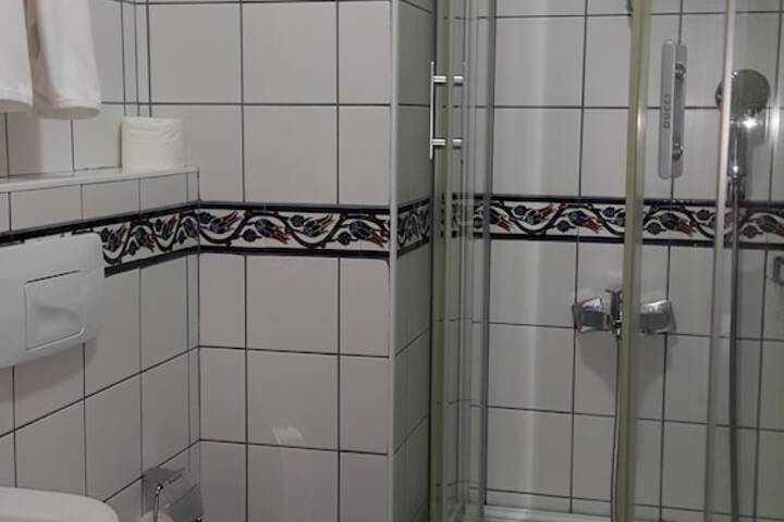 Clean Restrooms