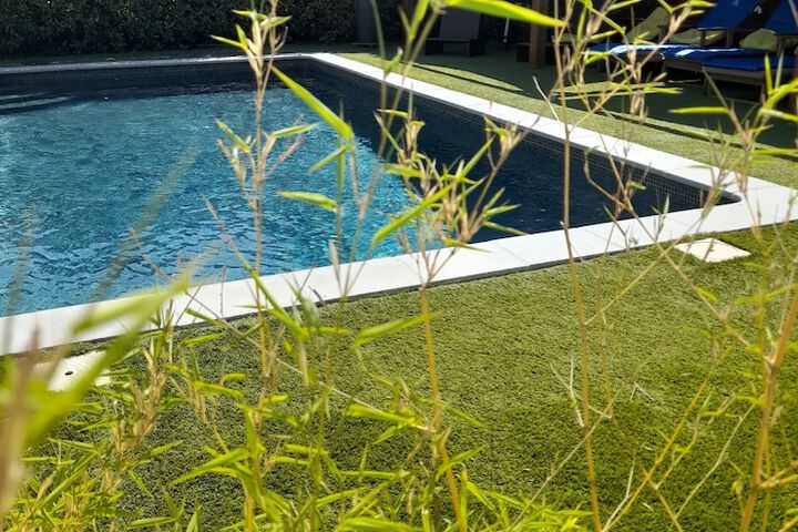 Pool 32 of 50