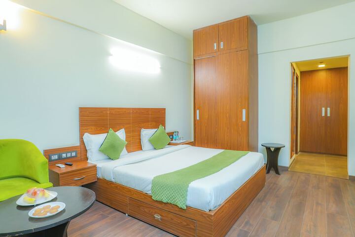 Room 27 of 54