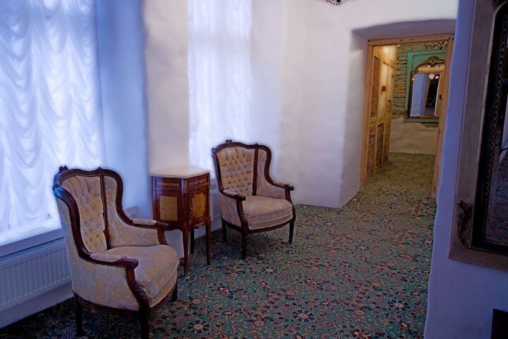 Ballroom/Hall 78 of 115