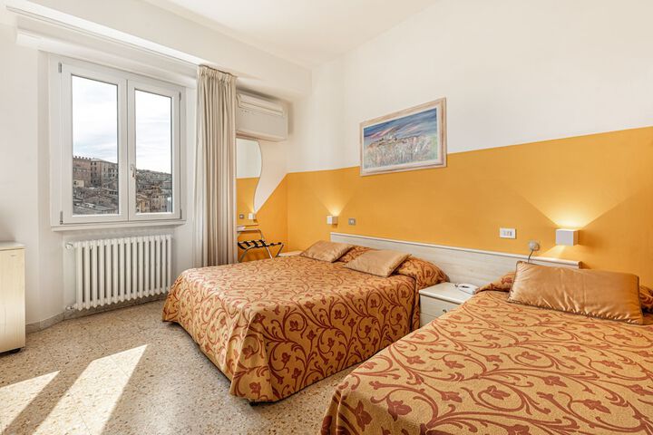 Room 42 of 181