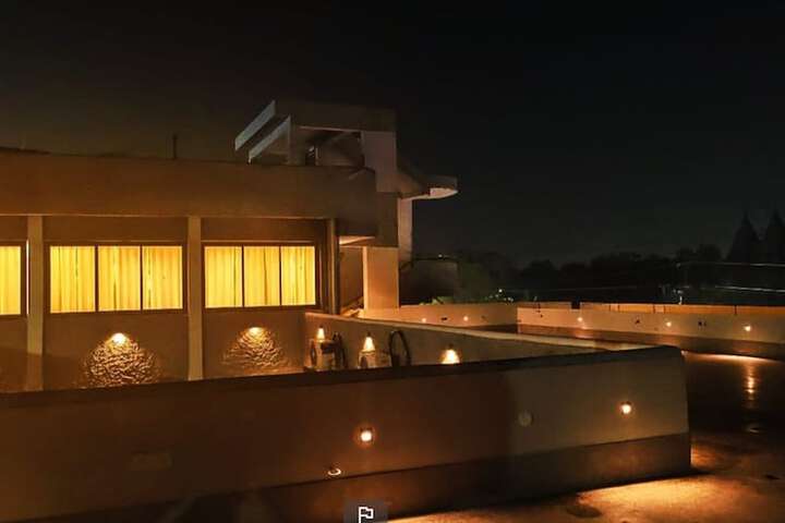 hotel mahamaya